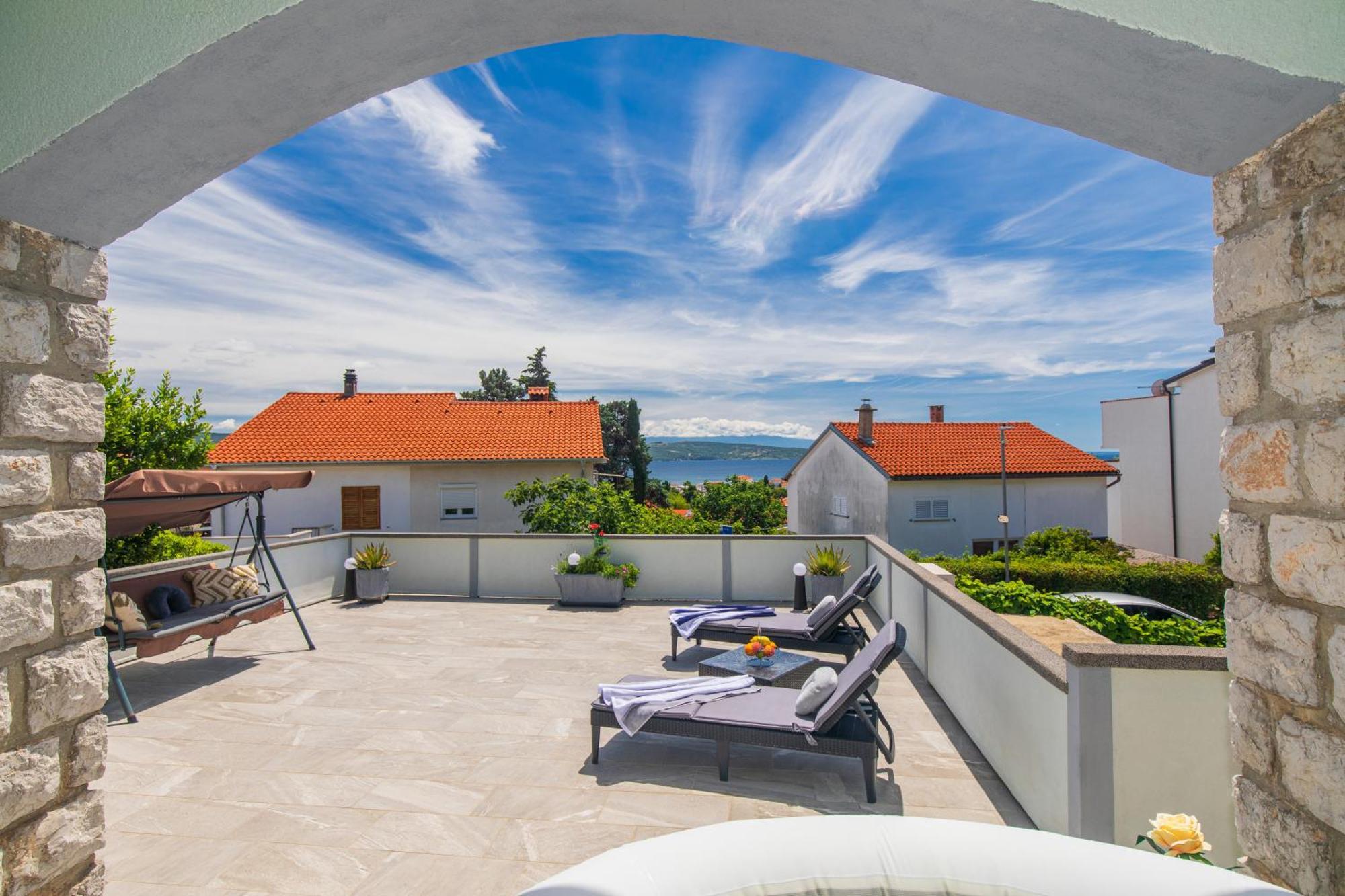 Apartment Tara With Seaview Krk Town Exterior foto