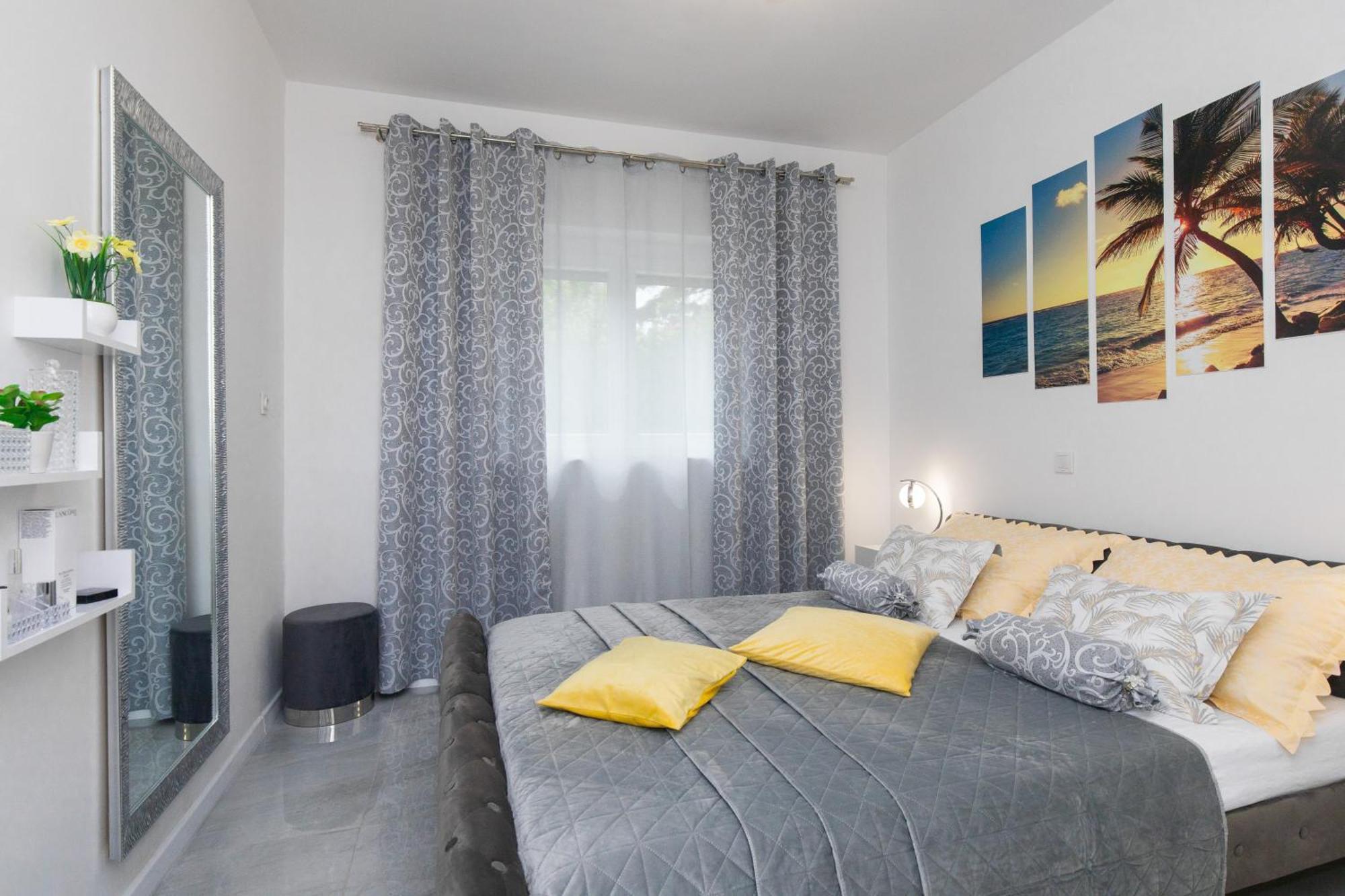 Apartment Tara With Seaview Krk Town Exterior foto
