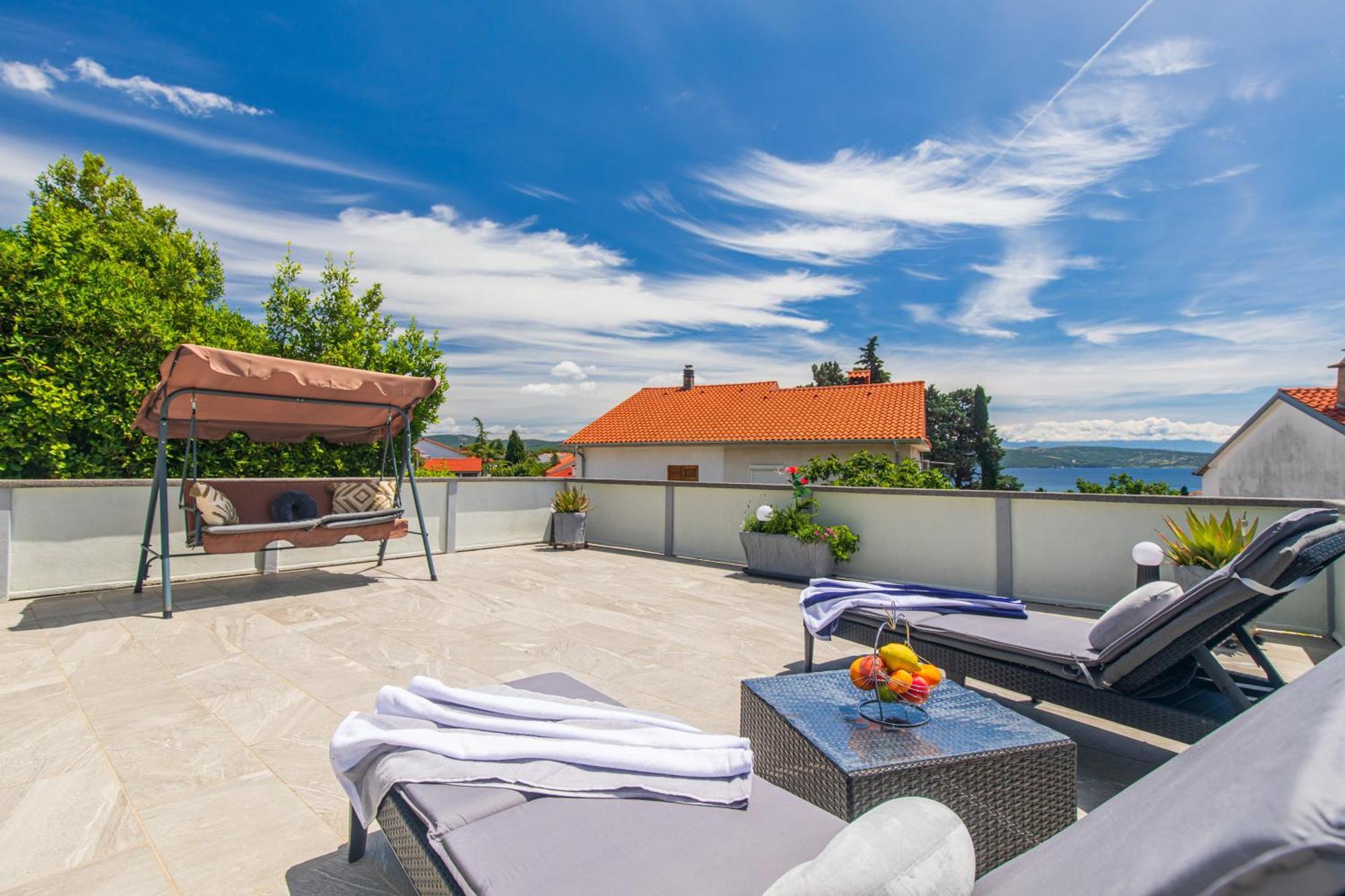 Apartment Tara With Seaview Krk Town Exterior foto